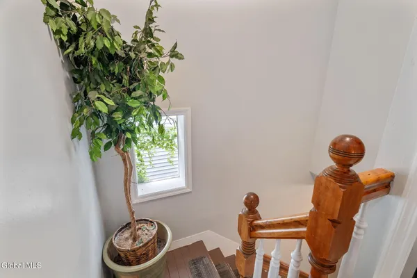 $325,000 | 944 Park Avenue, Schenectady, NY 12308