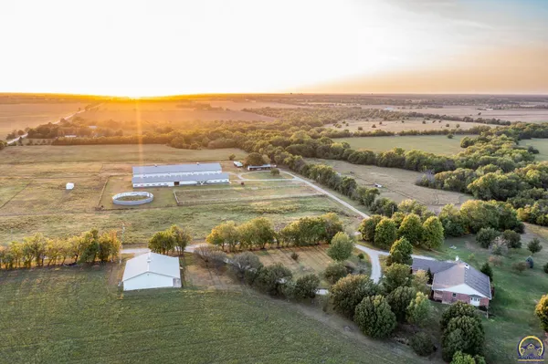 $2,489,360 | 11740 Southwest 40th Street, Benton, KS 67017
