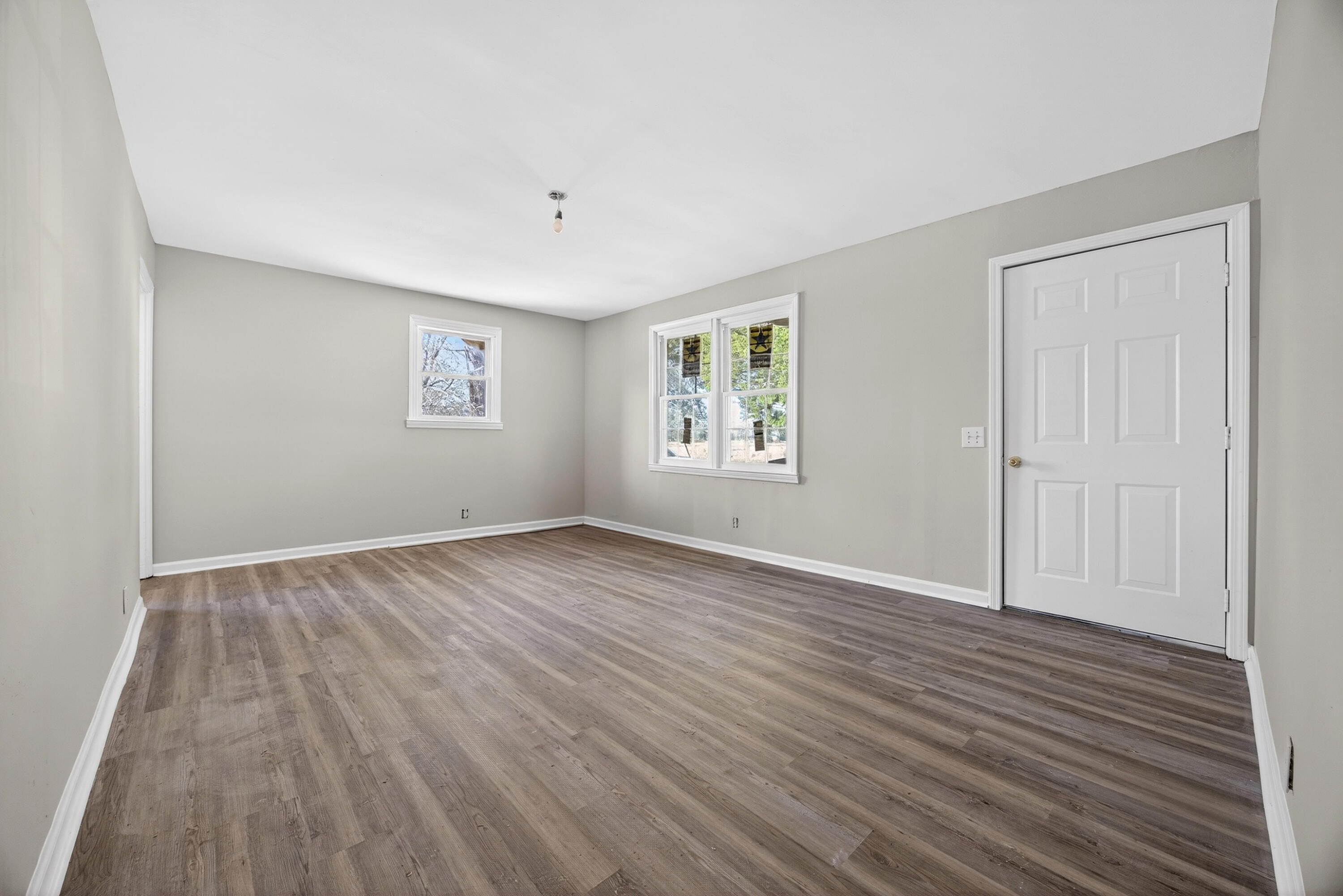 573 Race Track Road Elloree, SC 29047 - Photo 6 of 16 13_hdr mls (2 of 25)