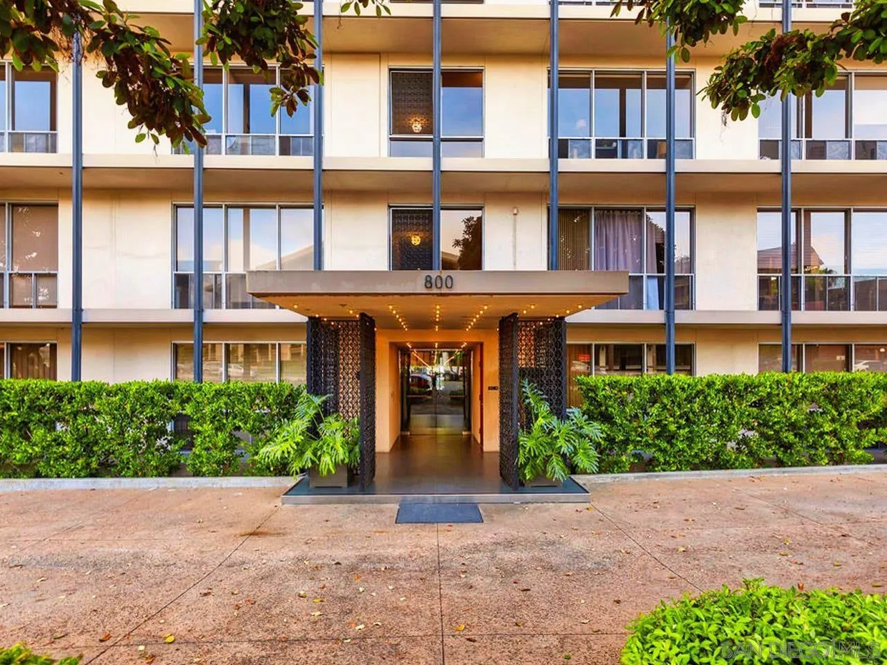 800 Prospect Street, Unit 4A La Jolla, CA 92037 - Photo 4 of 34 front view of a building with a garden