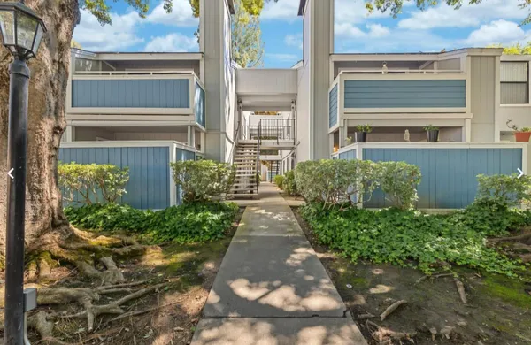 $190,000 | 500 Del Verde Circle, Unit 1, Sacramento, CA 95833
