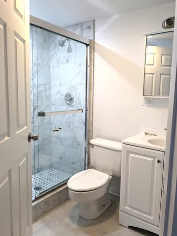 $1,600 | 5627 North Campbell Avenue, Unit G, Chicago, IL 60659