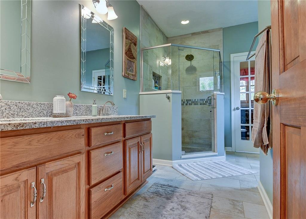6681 Riverside Way Fishers, IN 46038 - Photo 12 of 24 Gallery Image 12