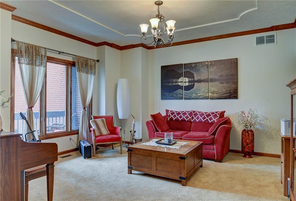 6681 Riverside Way Fishers, IN 46038 - Photo 5 of 24 Gallery Image 5