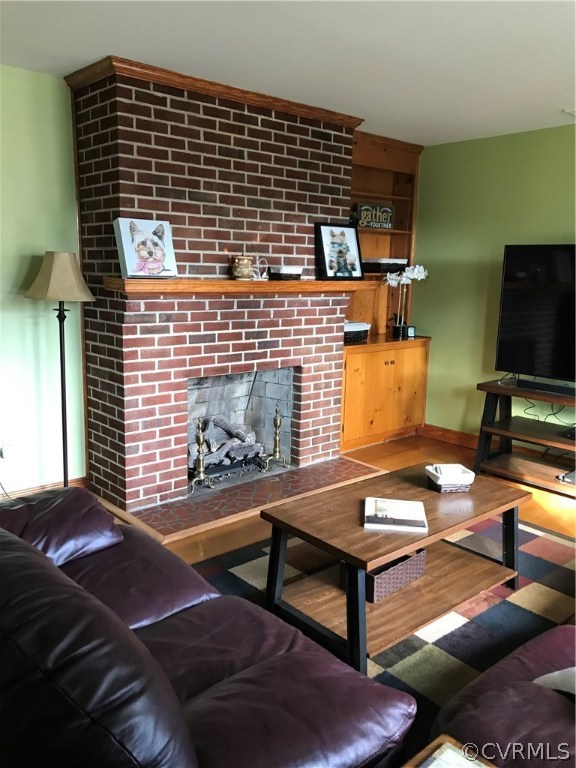 3738 Tanbark Road Richmond, VA 23235 - Photo 5 of 36 Gallery Image 5