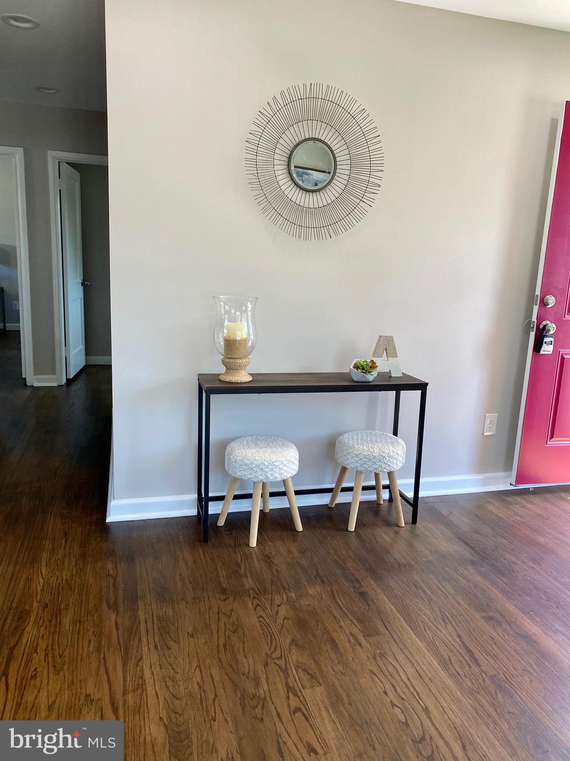 7424 Remoor Road Baltimore, MD 21207 - Photo 7 of 15 Living Room