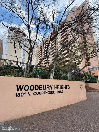 $3,300 | 1301 North Courthouse Road, Unit 910, Arlington, VA 22201