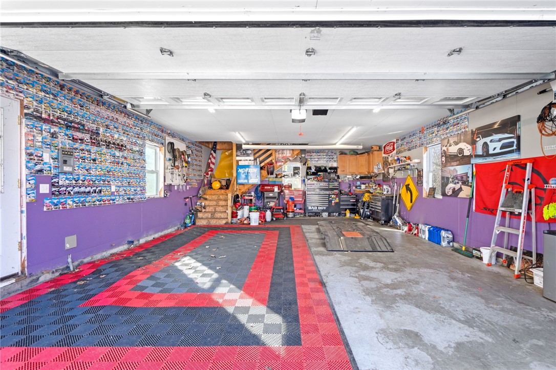 6 Doreen Drive Westerly, RI 02891 - Photo 27 of 44