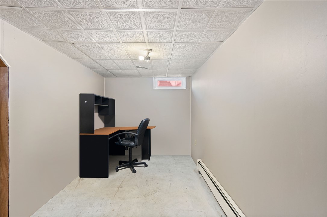 6 Doreen Drive Westerly, RI 02891 - Photo 37 of 44