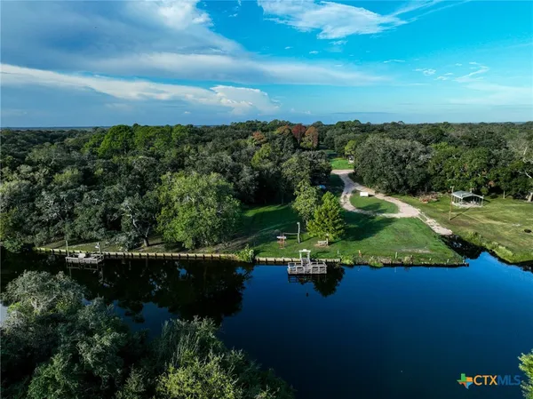 $154,900 | 494 Catamaran Circle, Palacios, TX 77465