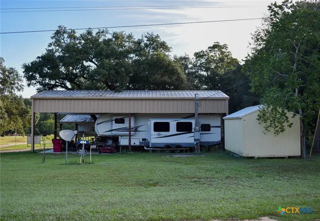 $154,900 | 494 Catamaran Circle, Palacios, TX 77465