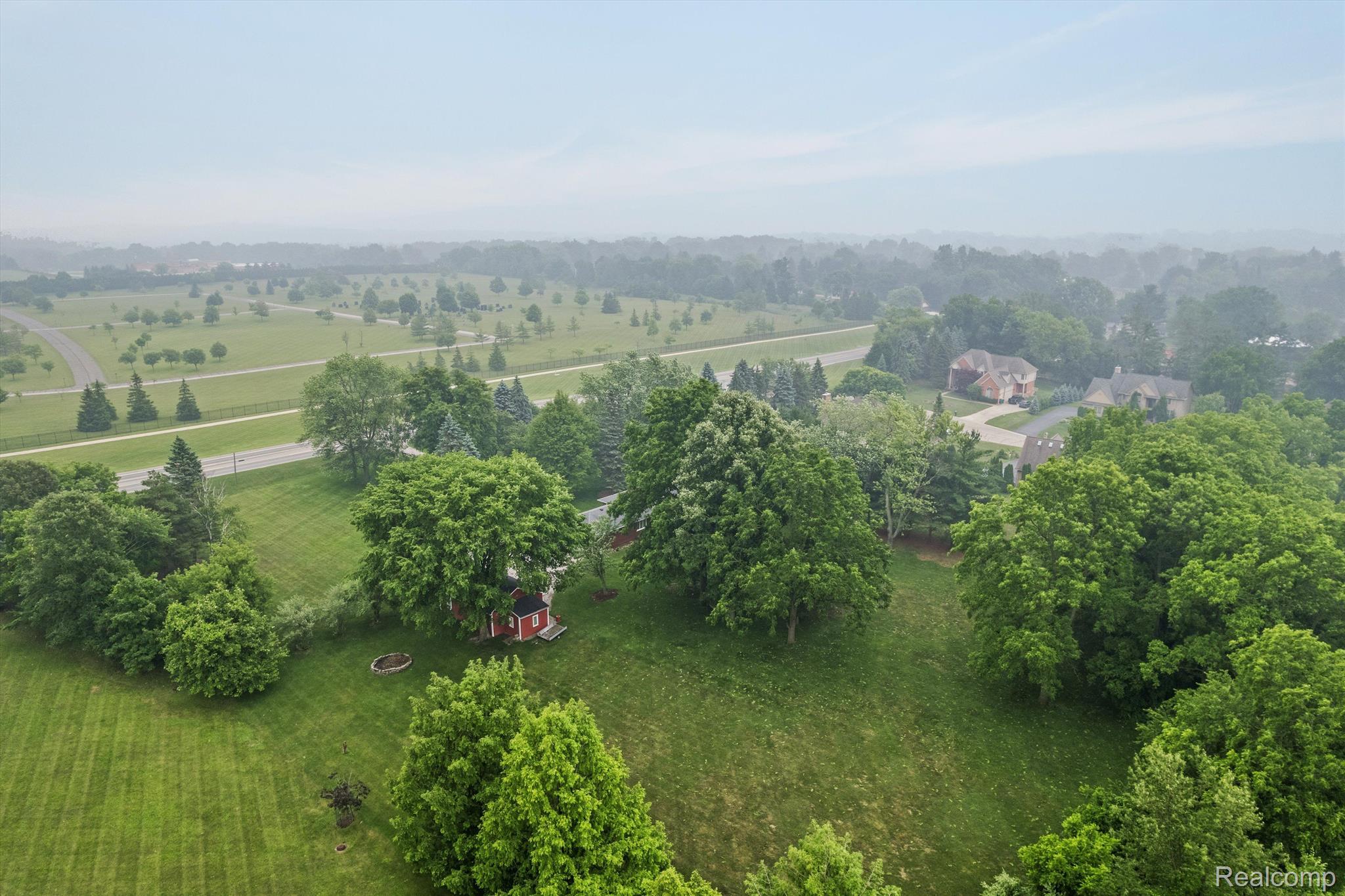 4830 North Rochester Road Rochester, MI 48306 - Photo 5 of 50 Gallery Image 5