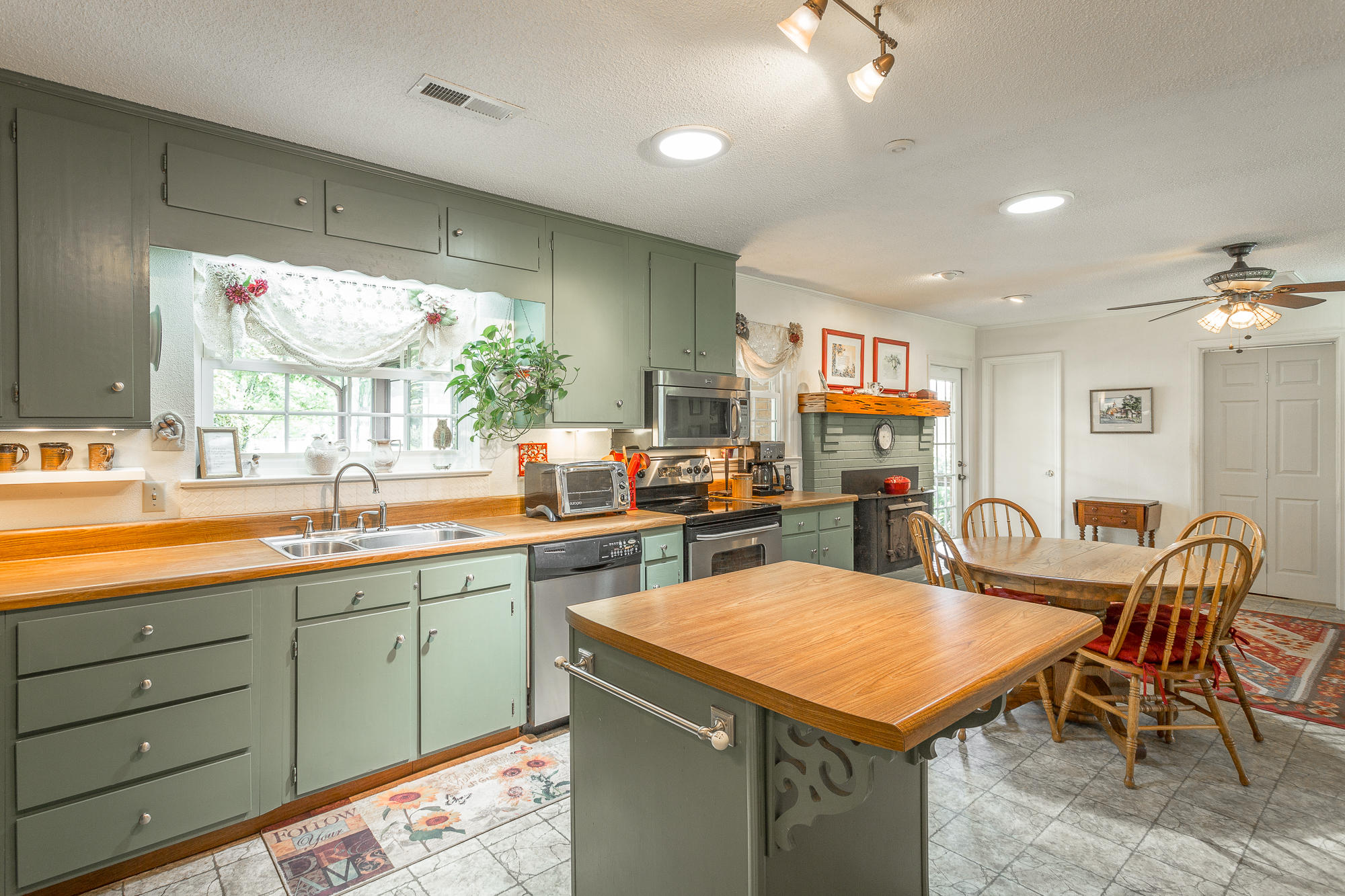 6808 Levi Road Hixson, TN 37343 - Photo 16 of 82 6808 Levi Road-18