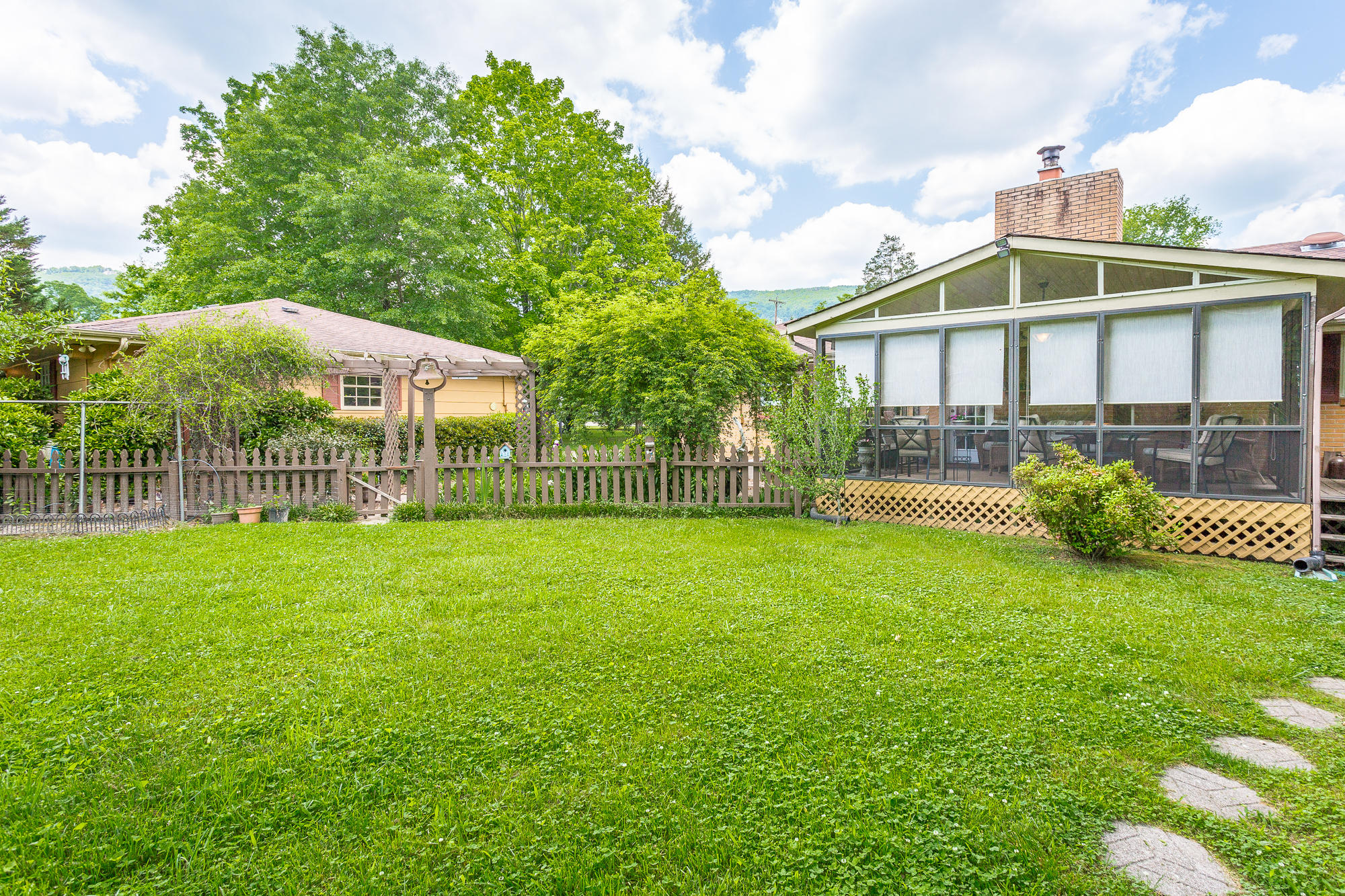 6808 Levi Road Hixson, TN 37343 - Photo 49 of 82 6808 Levi Road-54