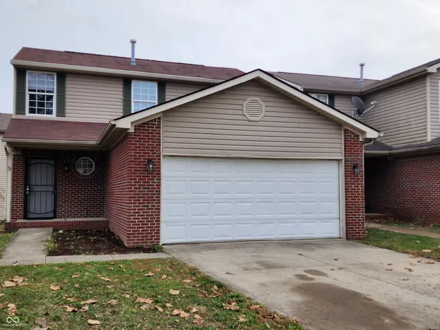 $1,700 | 3633 South Rural Street, Indianapolis, IN 46227