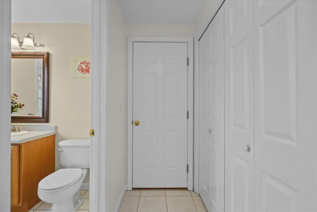 $779,900 | 1 Ballard Lane, Salem, NH 03079