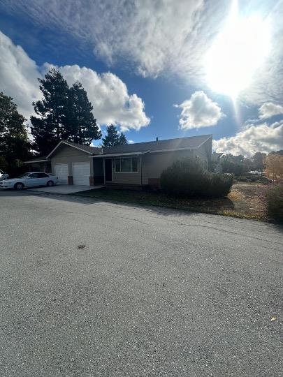 531 Piazza Drive, Unit A Mountain View, CA 94043 - Photo 2 of 15 a view of a terrace