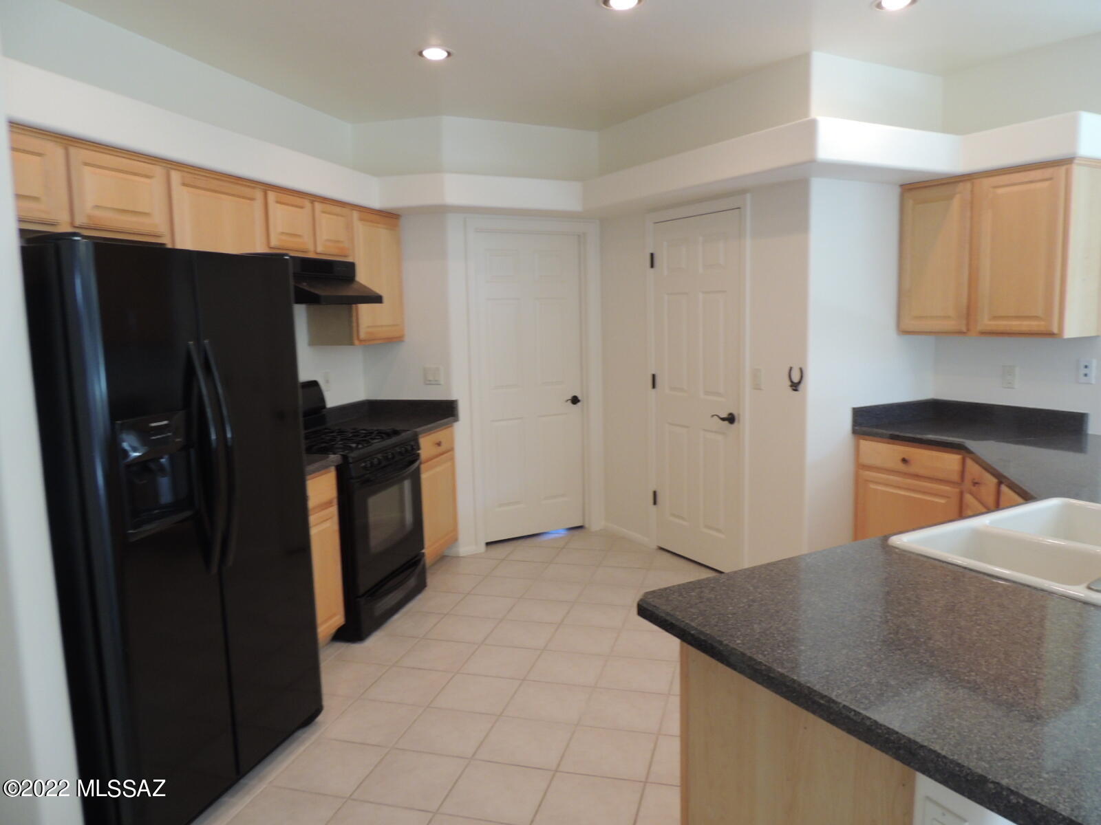 407 Dale Road Pearce, AZ 85625 - Photo 5 of 45 Gallery Image 5