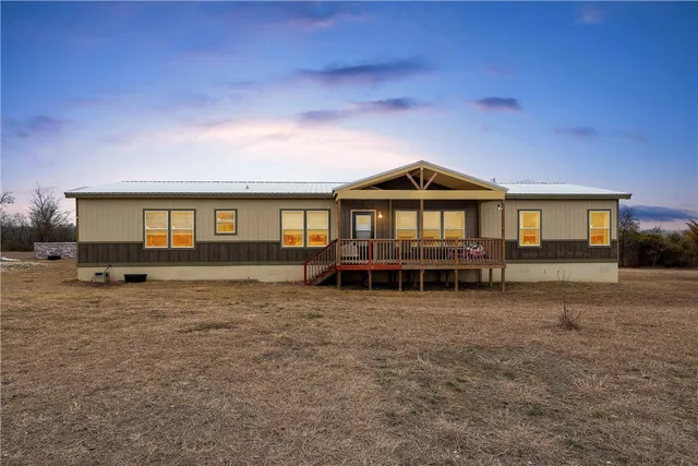 $395,000 | 105 Cr 4025 Road, Lott, TX 76656