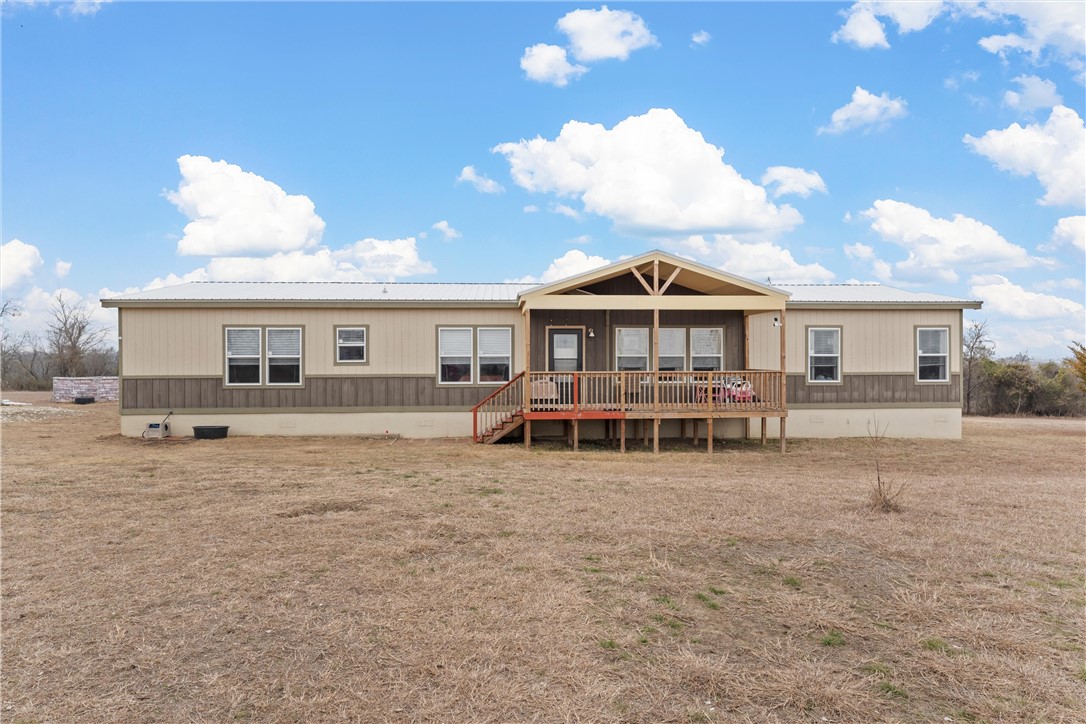 105 Cr 4025 Road Lott, TX 76656 - Photo 2 of 40