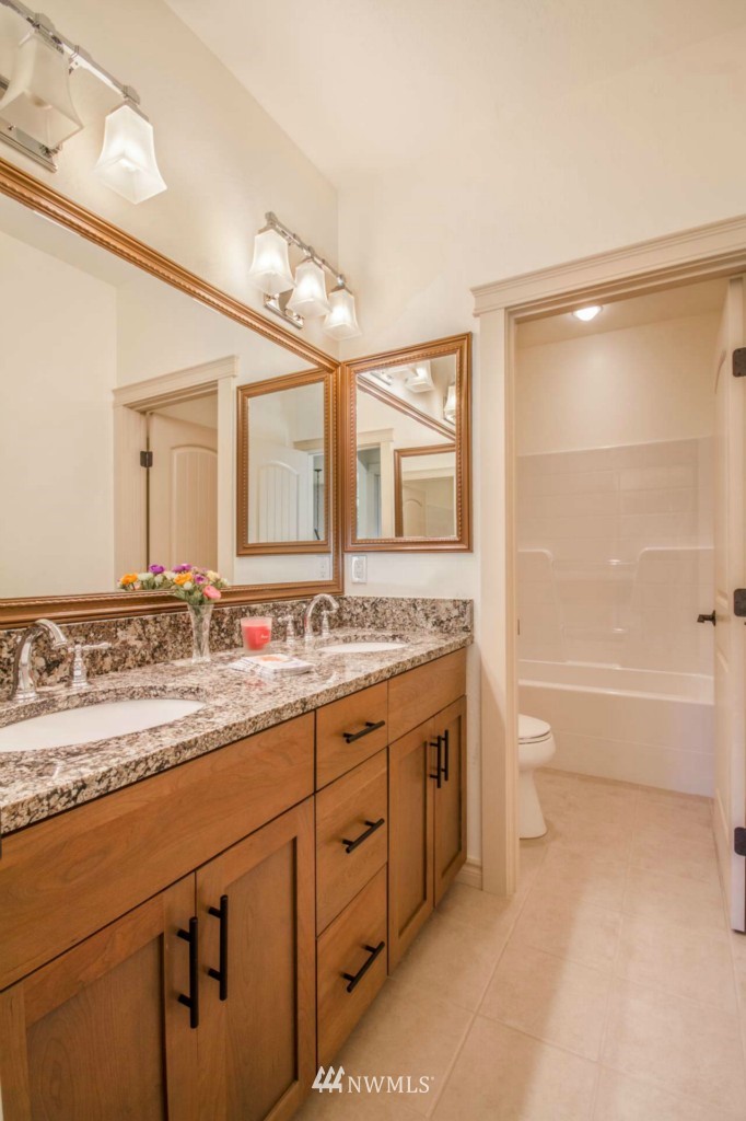 14037 Donnell Road Anacortes, WA 98221 - Photo 16 of 23