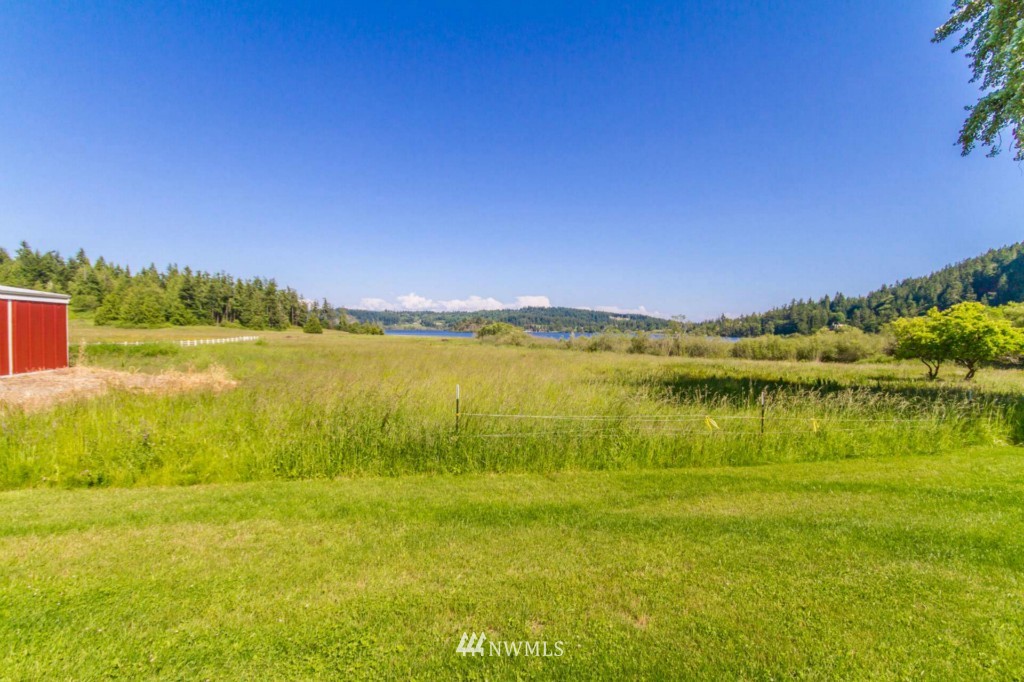 14037 Donnell Road Anacortes, WA 98221 - Photo 21 of 23