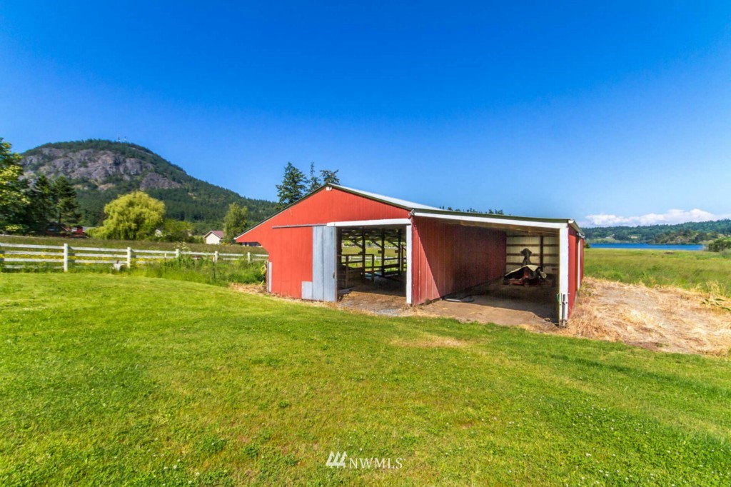 14037 Donnell Road Anacortes, WA 98221 - Photo 22 of 23