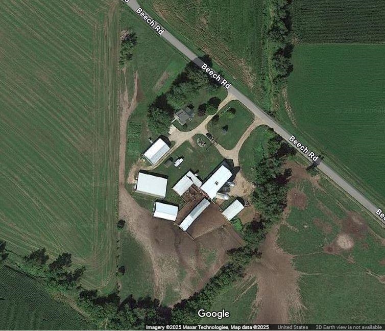 N7639 Beech Road Bear Creek, WI 54922 - Photo 2 of 40