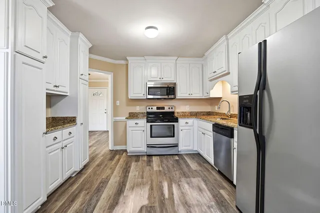 $259,900 | 163 East Gordon Road, Selma, NC 27576