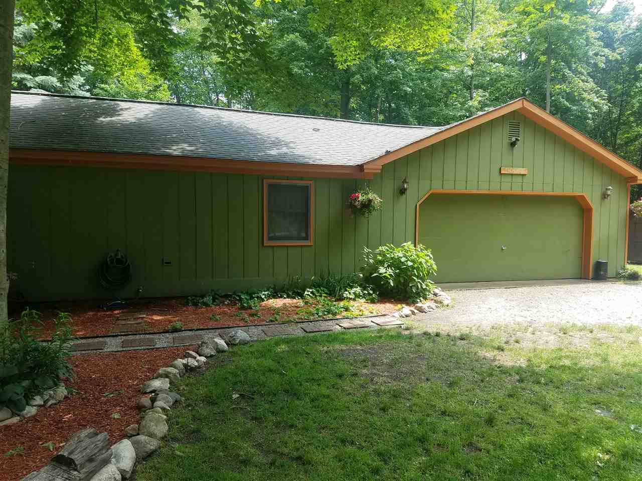 3545 Warren Road Beulah, MI 49617 - Photo 2 of 49 1838468-1.JPG