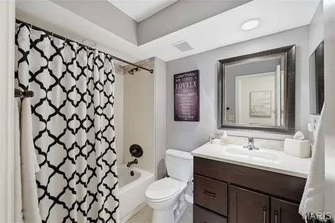 $539,900 | 1131 Hawken Place, Webster Groves, MO 63119