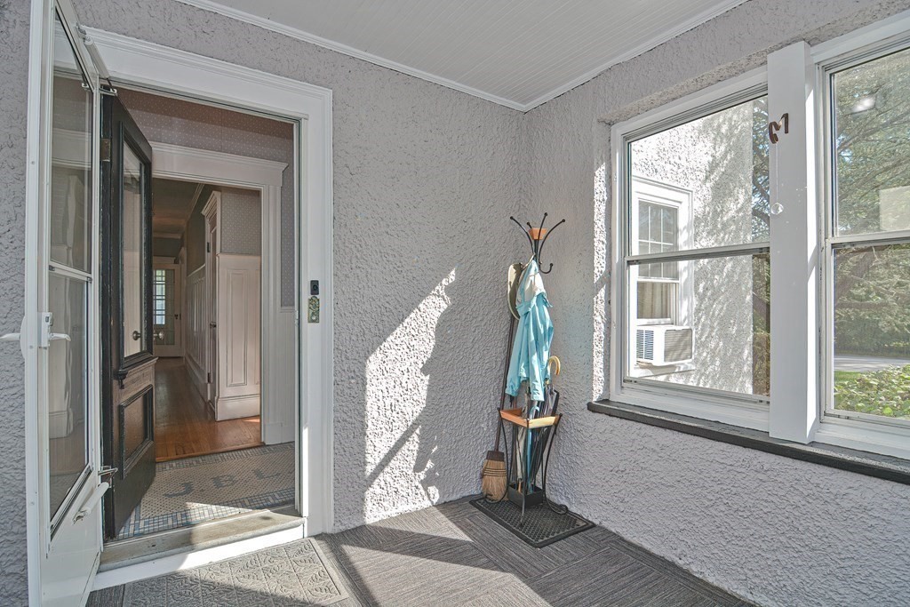 961 Mendon Road Woonsocket, RI 02895 - Photo 25 of 42