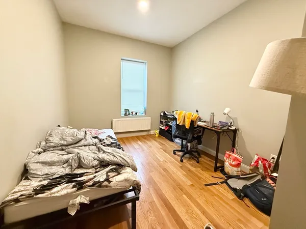 $3,950 | 301-305 Dudley Street, Unit 3, Boston, MA 02119