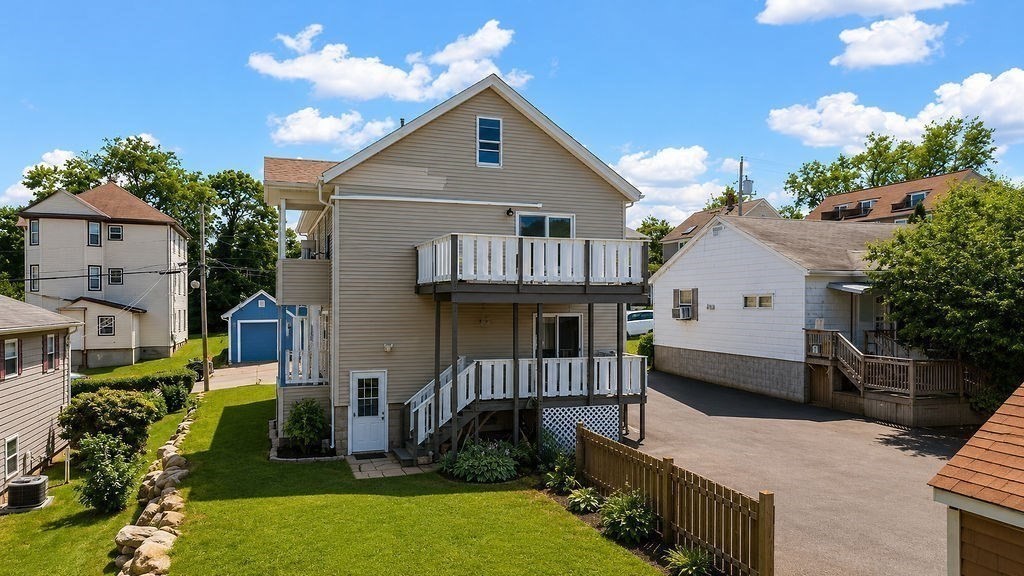 74 California Street Fall River, MA 02723 - Photo 4 of 39