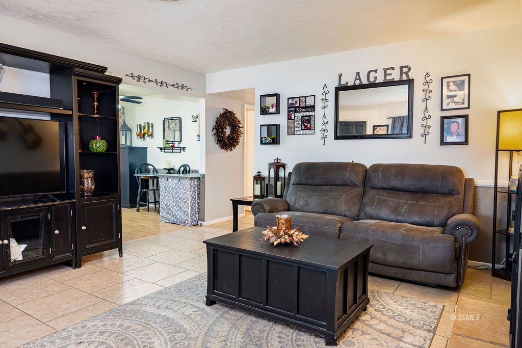 1200 West St George Avenue Ridgecrest, CA 93555 - Photo 6 of 29