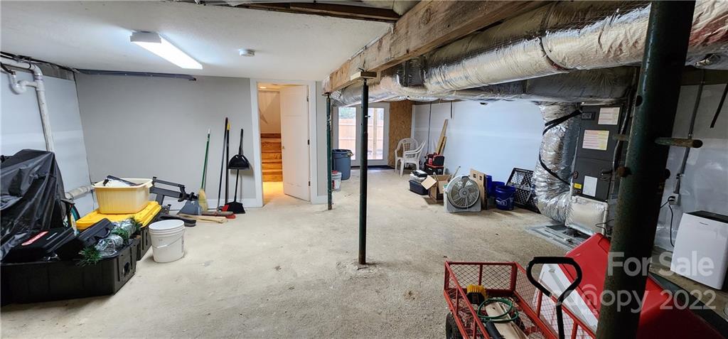 90 Ash Drive Maggie Valley, NC 28751 - Photo 17 of 27 a view of a room with gym equipment