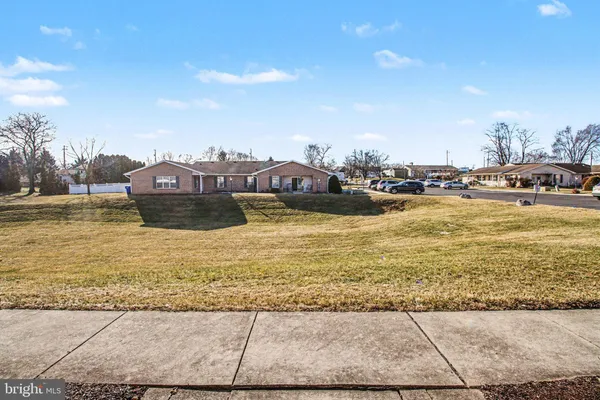 $210,000 | 5 Mel Ron Court, Carlisle, PA 17013