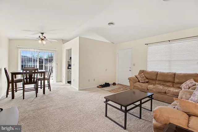 $210,000 | 5 Mel Ron Court, Carlisle, PA 17013