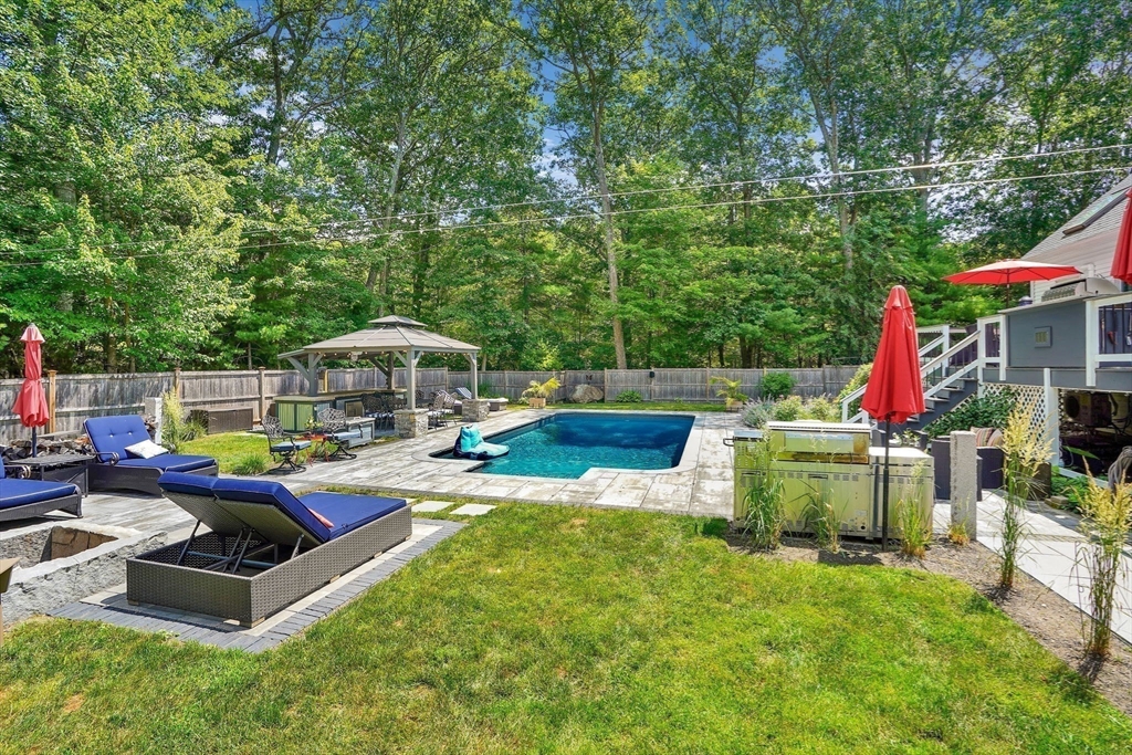 25 Howe Street Medway, MA 02053 - Photo 32 of 42