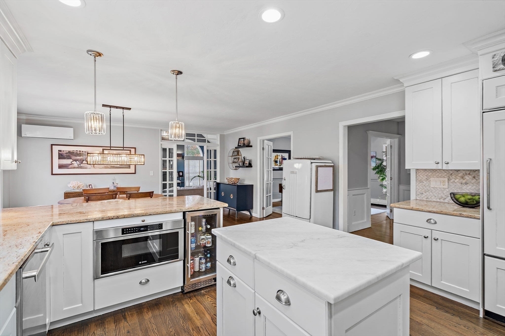 25 Howe Street Medway, MA 02053 - Photo 9 of 42