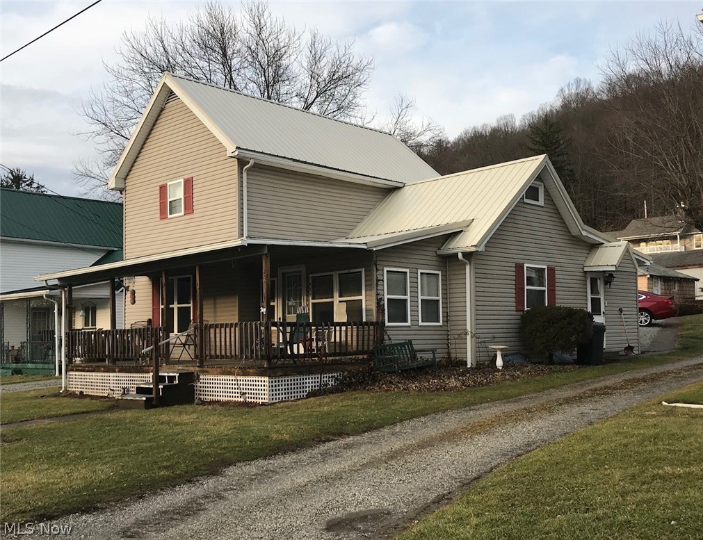 1971 Wainwright Road New Philadelphia, OH 44663 - Photo 1 of 7