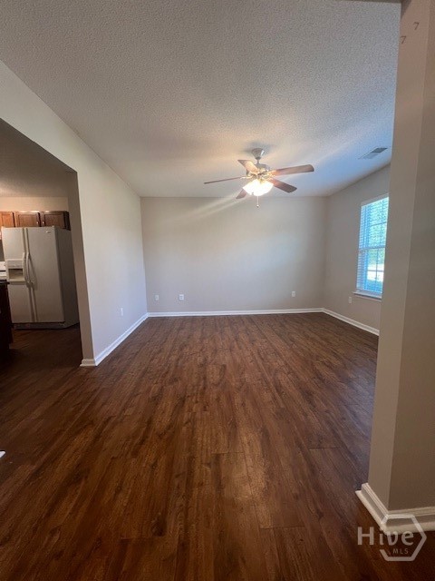 119 Blackwater Way Springfield, GA 31329 - Photo 4 of 19