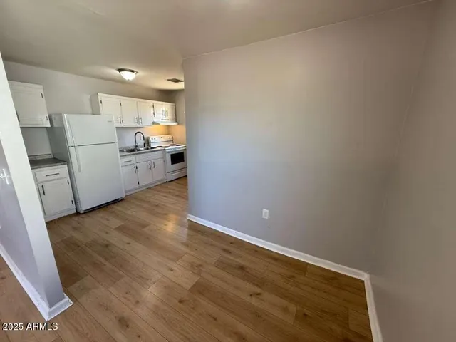 $850 | 2022 North Cougar Place, Douglas, AZ 85607