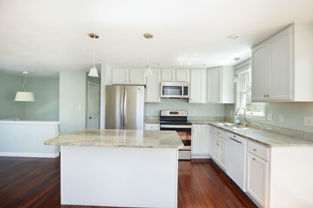 27 Althea Road Falmouth, MA 02556 - Photo 11 of 30 Gallery Image 11
