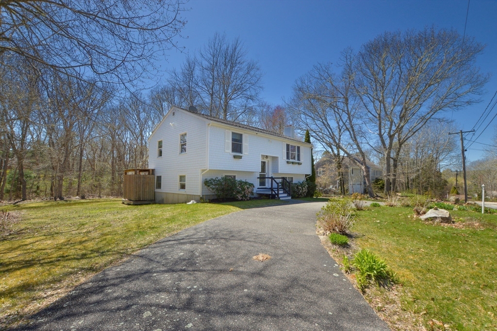 27 Althea Road Falmouth, MA 02556 - Photo 3 of 30 Gallery Image 3
