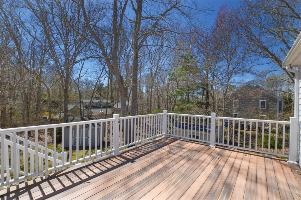 27 Althea Road Falmouth, MA 02556 - Photo 8 of 30 Gallery Image 8