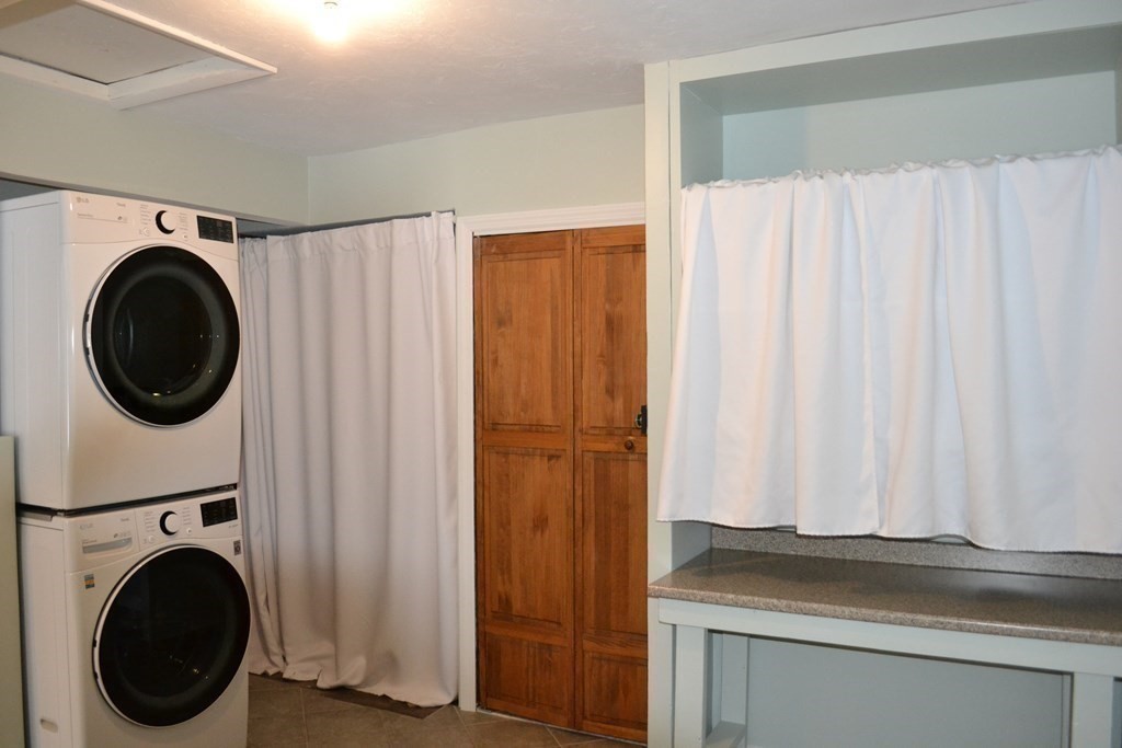 11 Shepherd Road Westborough, MA 01581 - Photo 17 of 36 Gallery Image 17