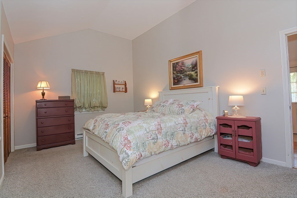 11 Shepherd Road Westborough, MA 01581 - Photo 9 of 36 Gallery Image 9