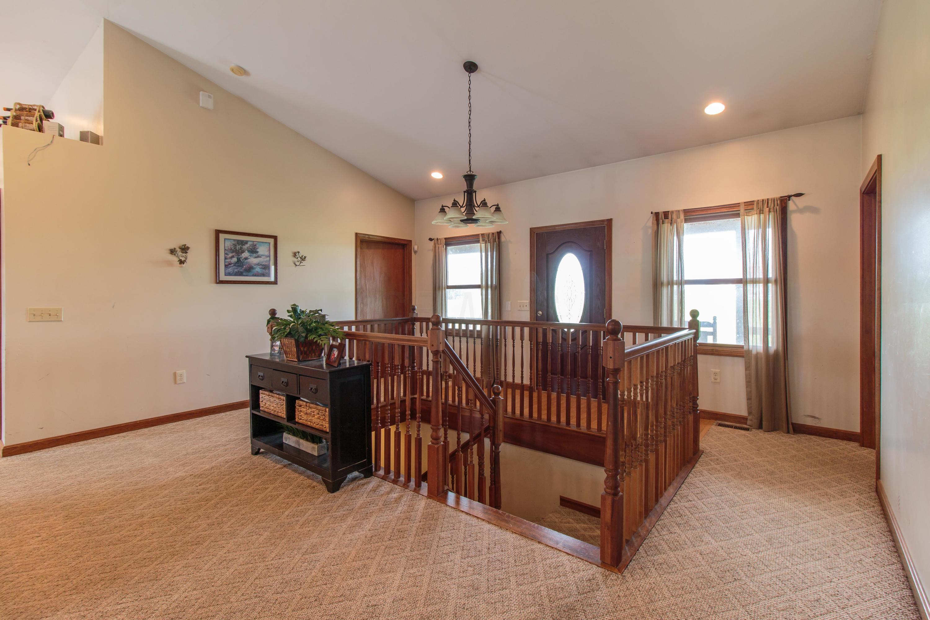 3024 Mounts Road Northwest Alexandria, OH 43001 - Photo 7 of 43 Gallery Image 7