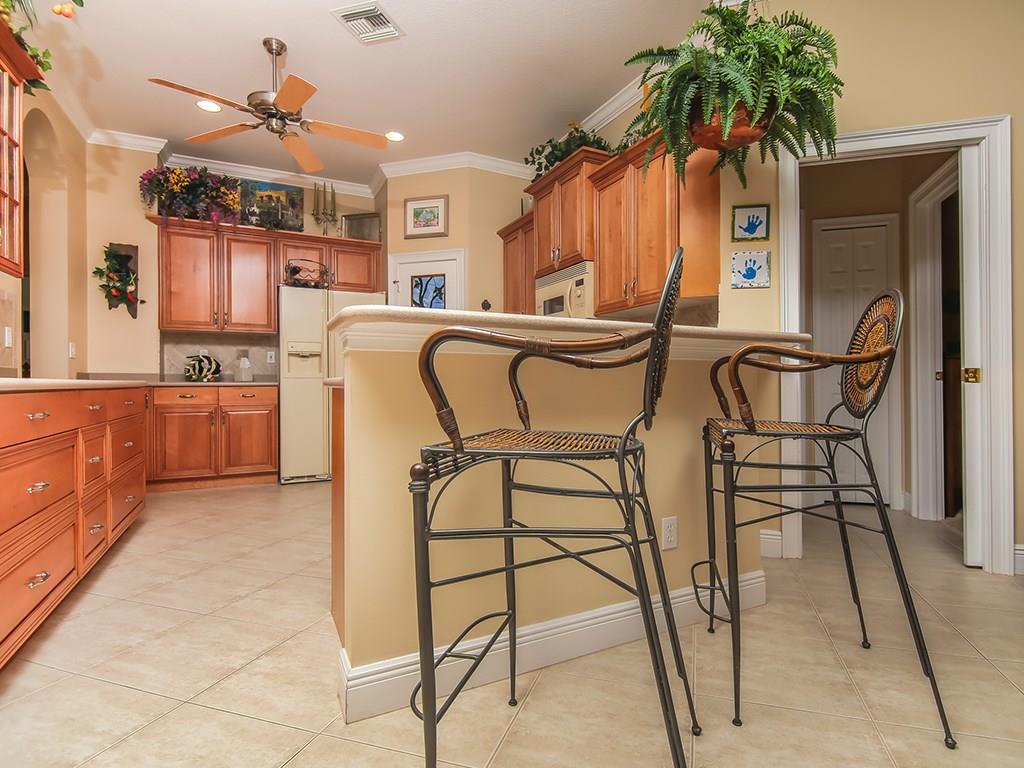 1126 Southwest Blue Stem Way Stuart, FL 34997 - Photo 18 of 36 Gallery Image 18